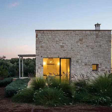 Casale Con Cipresso * 卡洛维诺