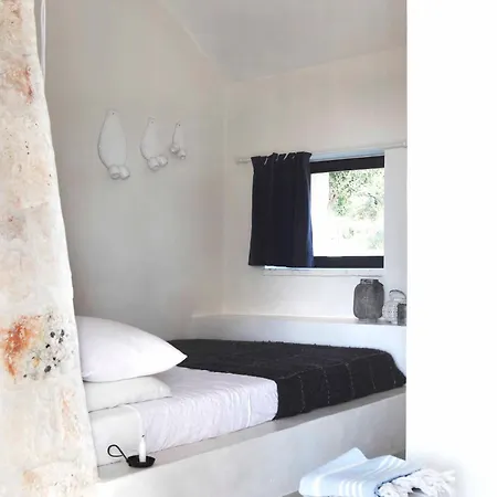 Casale Con Cipresso *