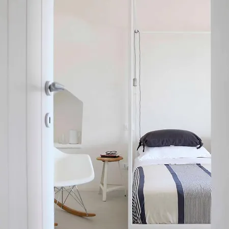 Casale Con Cipresso
